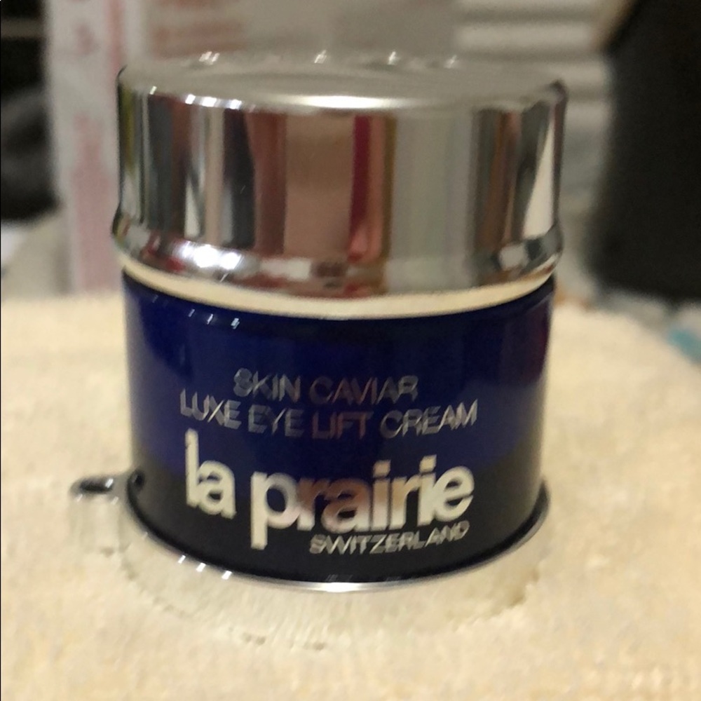 la prairie Skin Caviar Luxe Eye Lift Cream